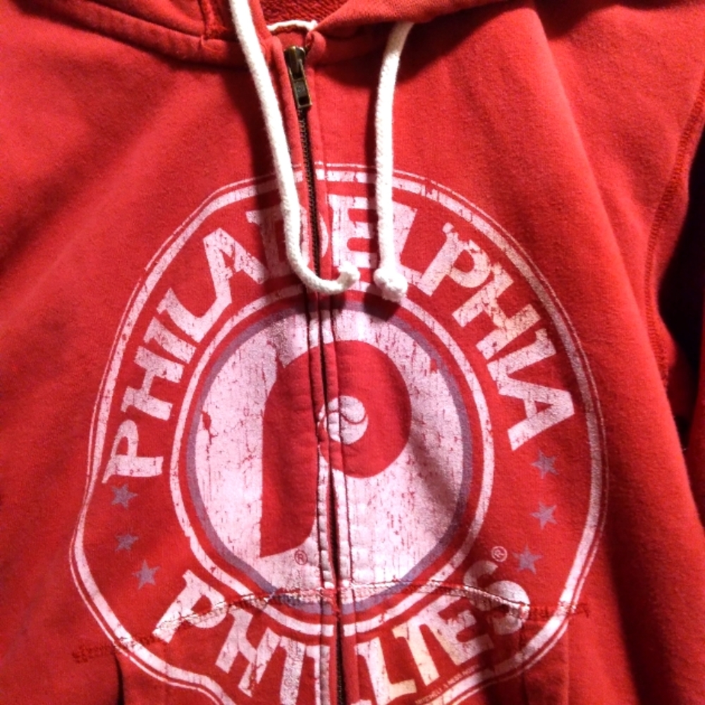 Phillies zip up hoodie
